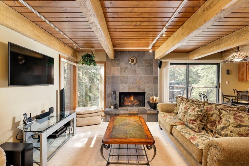 Chateau Eau Claire Unit 17, Serene Condo Overlooking The River With Many Upgrades Aspen Exterior foto