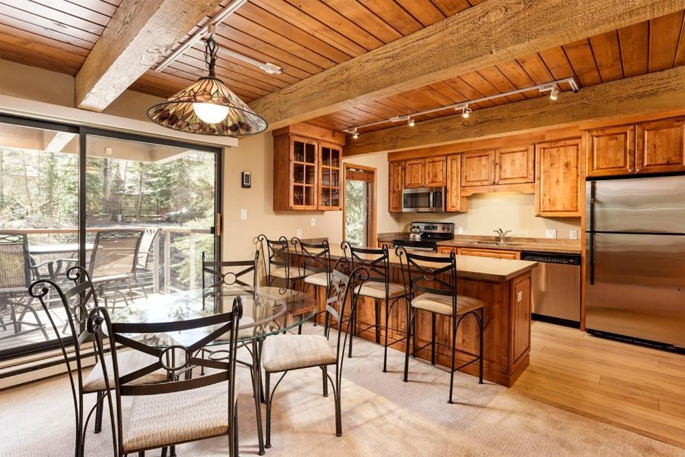Chateau Eau Claire Unit 17, Serene Condo Overlooking The River With Many Upgrades Aspen Exterior foto