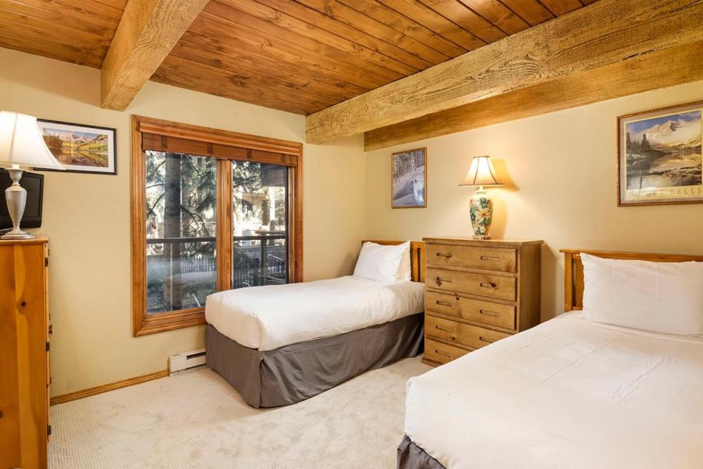 Chateau Eau Claire Unit 17, Serene Condo Overlooking The River With Many Upgrades Aspen Exterior foto